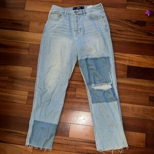 Light wash Hollister jeans